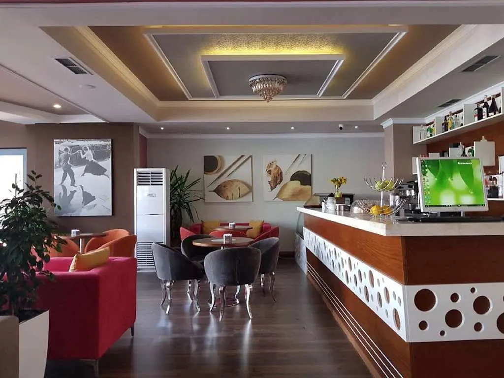 ****  Hotel Deluxe Tirana Albánie
