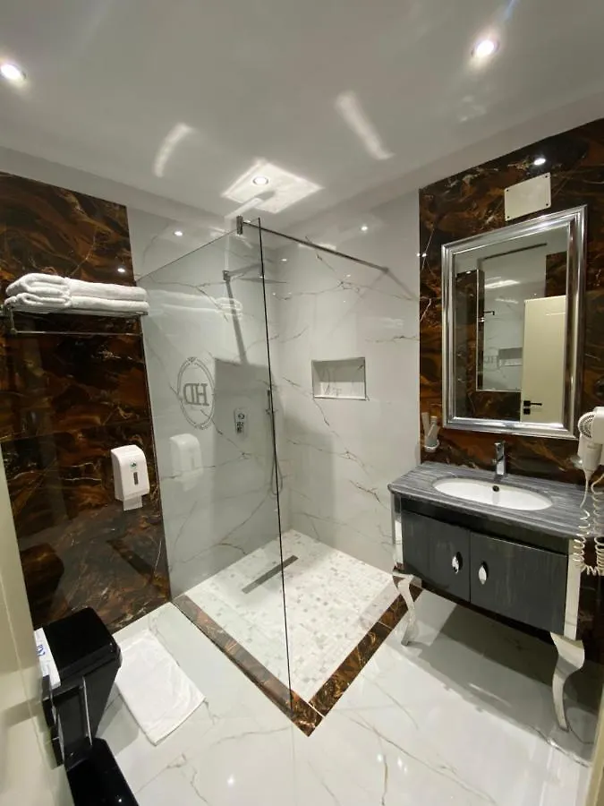 Hotel Deluxe Tirana