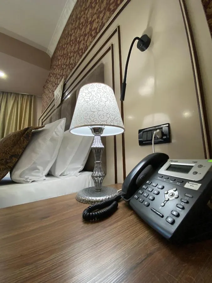Hotel Deluxe Tiran