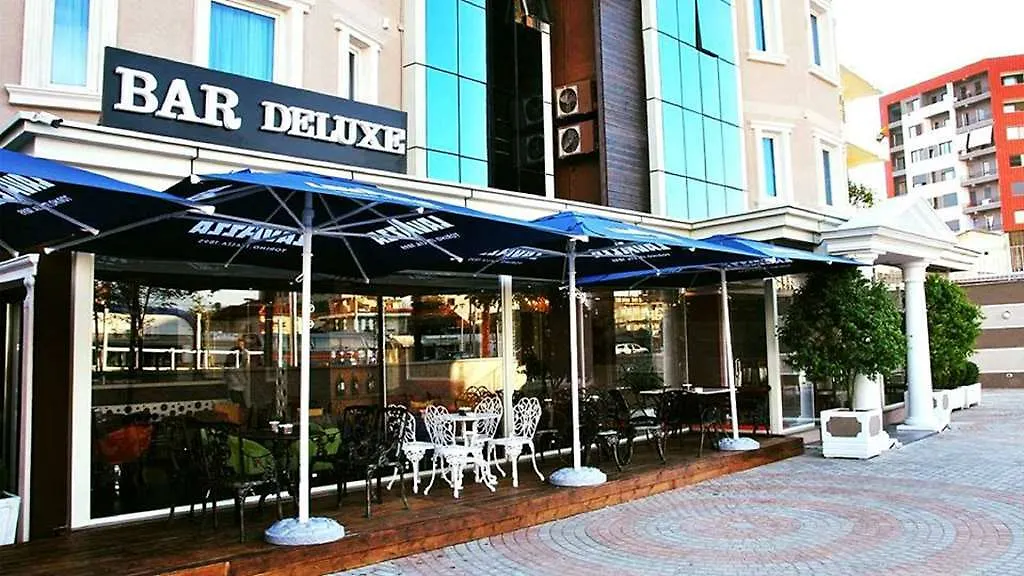 Hotel Deluxe Tiran